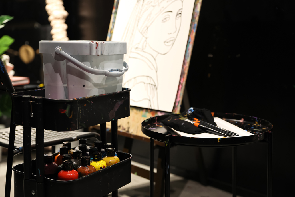 年季の入ったアトリエのような雰囲気が素敵