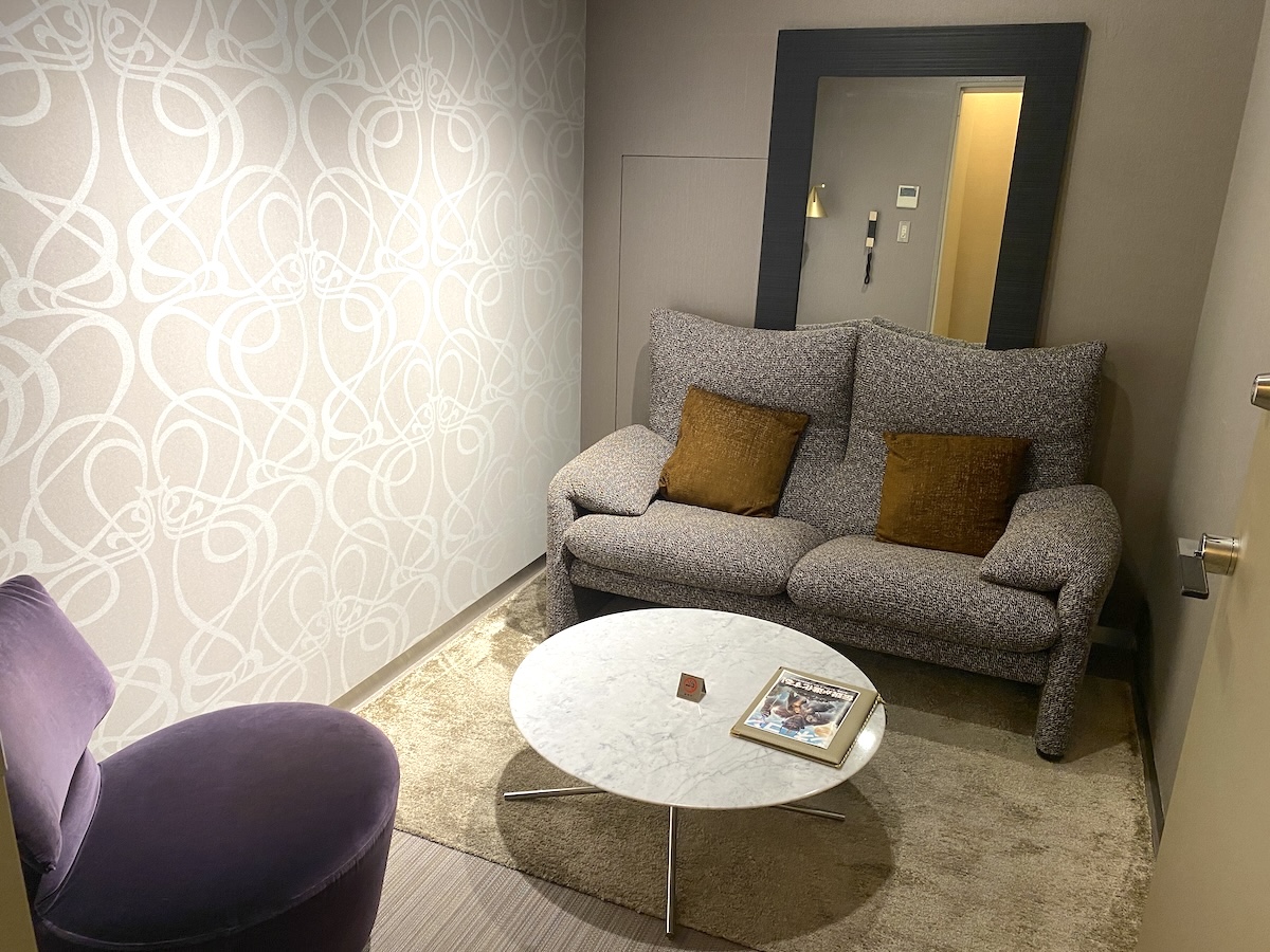 ウェイティングルーム