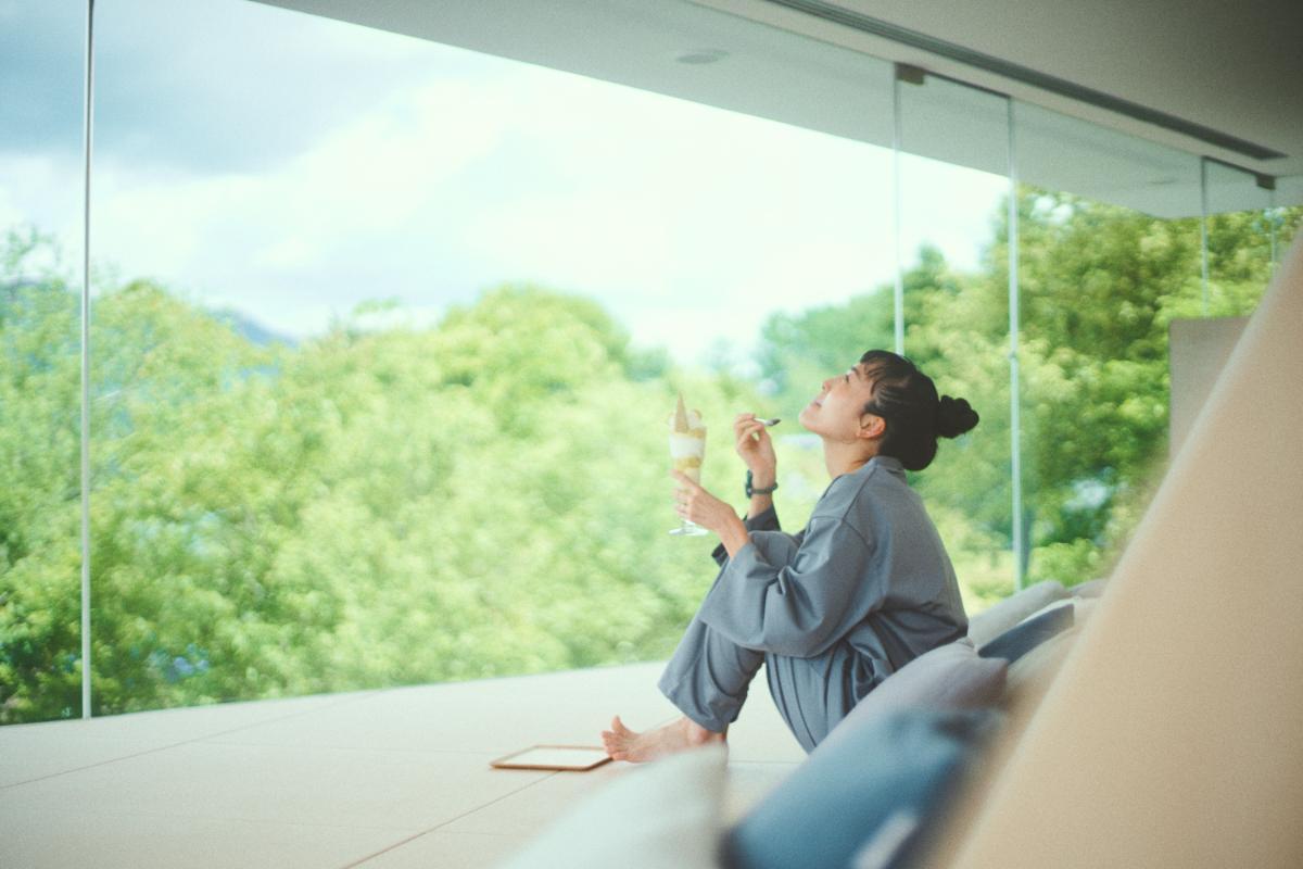 「贅沢メロンパフェ」1848円  ※季節ごと、旬のフルーツを使用