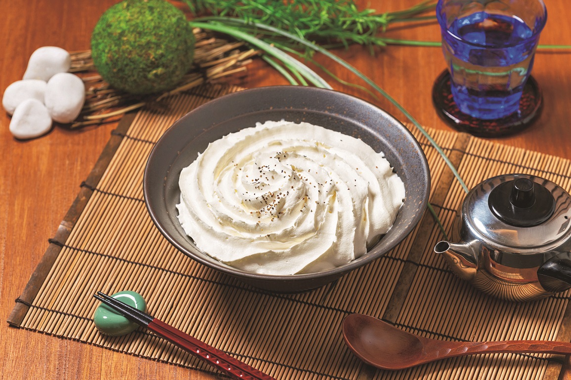 「白い明太チーズクリームうどん」1250円