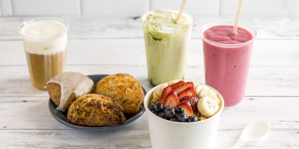 キュートな「パイ・カフェ」がグルメ通りのカパフルに新登場！こだわりドリンクと焼き立てスコーンを早朝から楽しもう