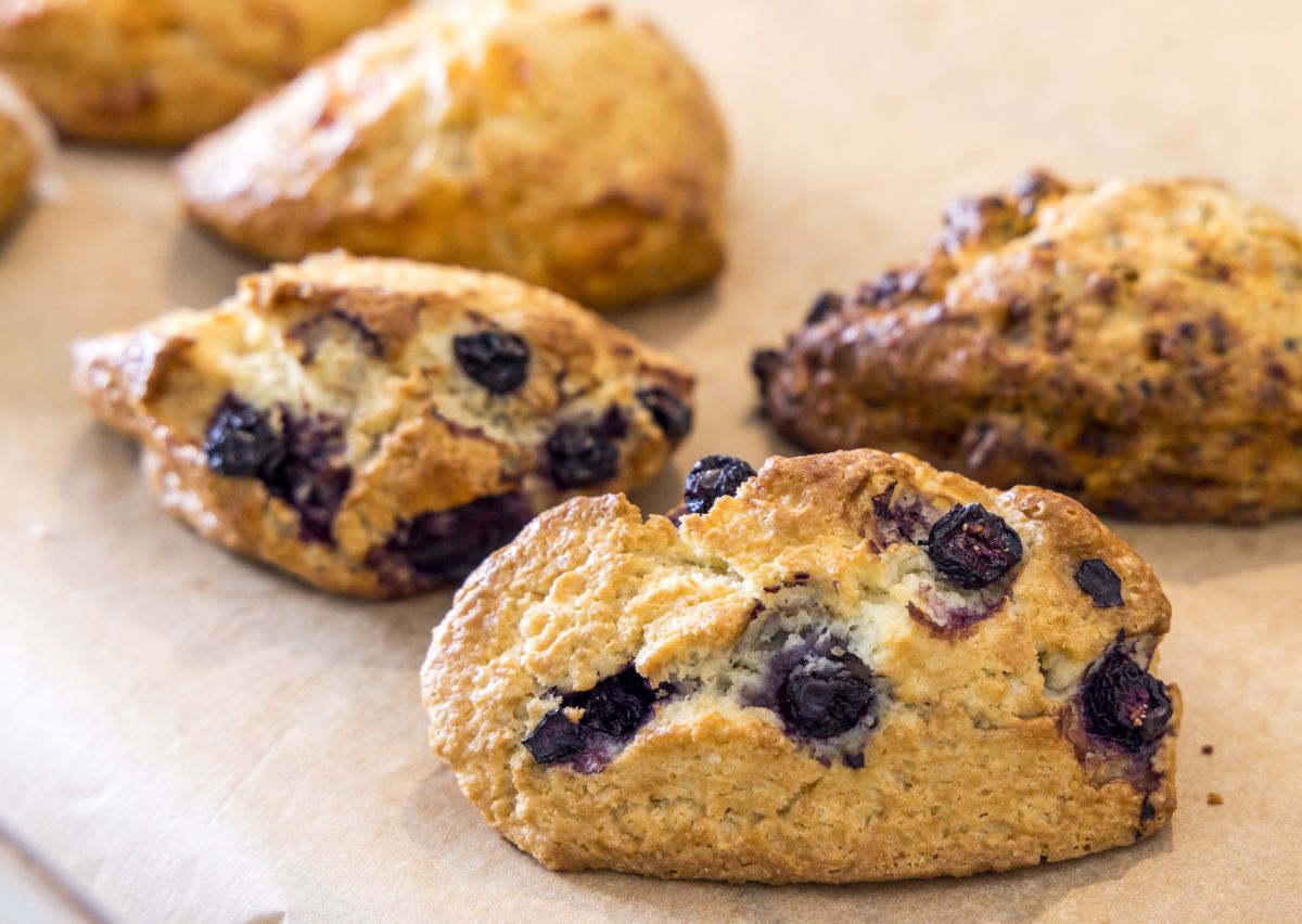 ブルーベリー・スコーン $3.95