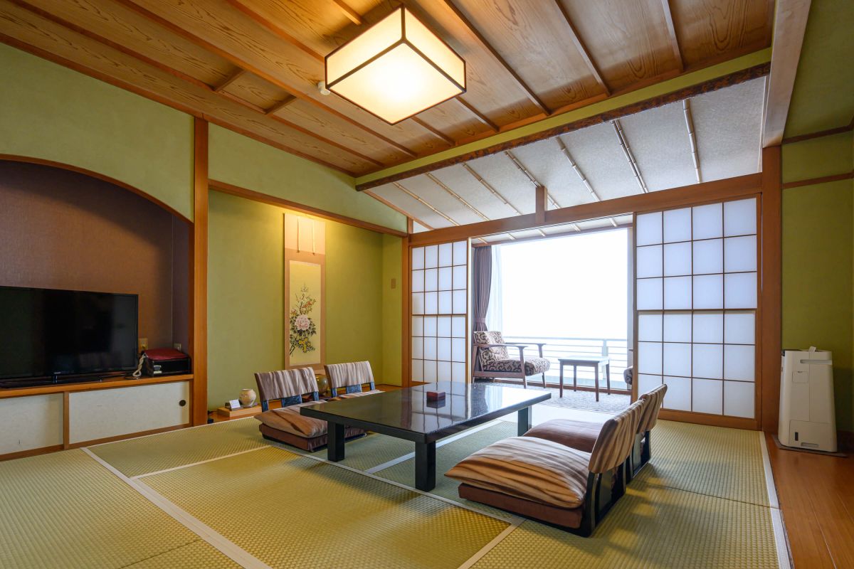 「スタンダード1間 客室」