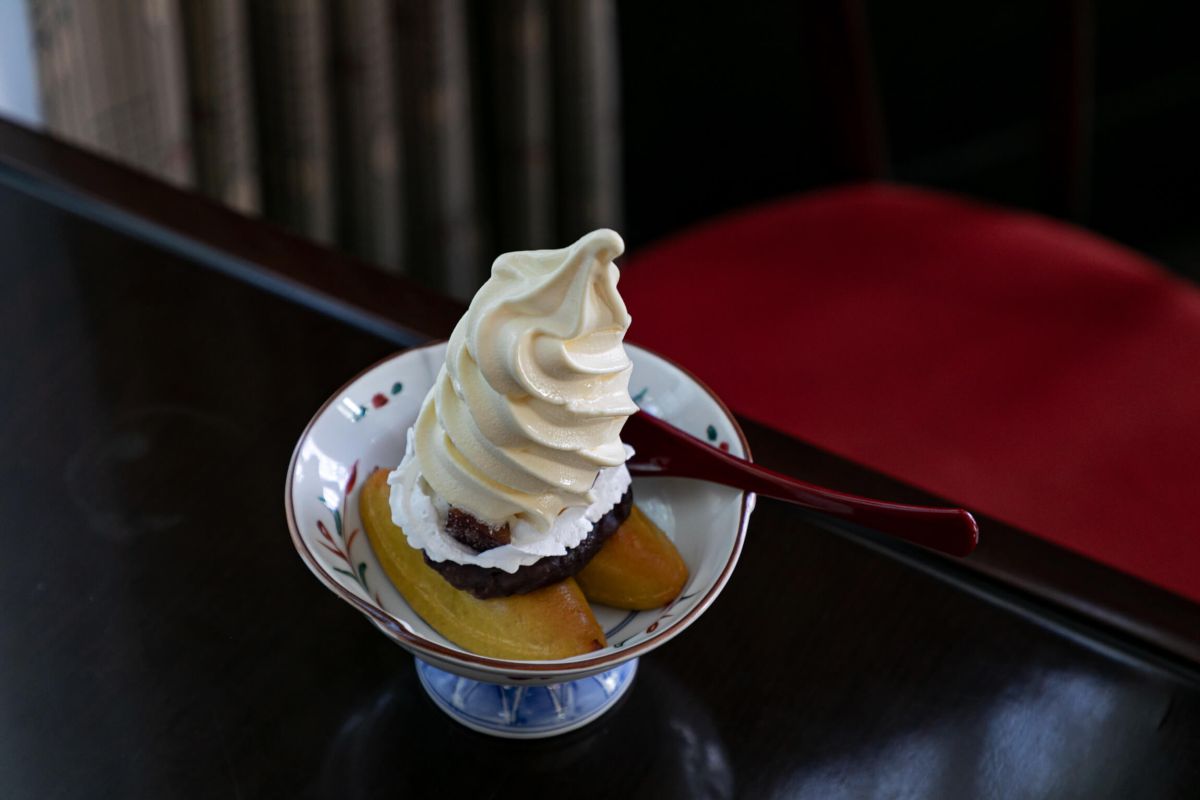 「特製おいものパフェ」1265円