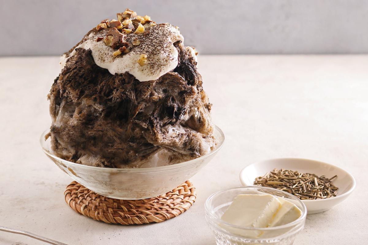 「チーズクリームのほうじ茶かき氷」1300円