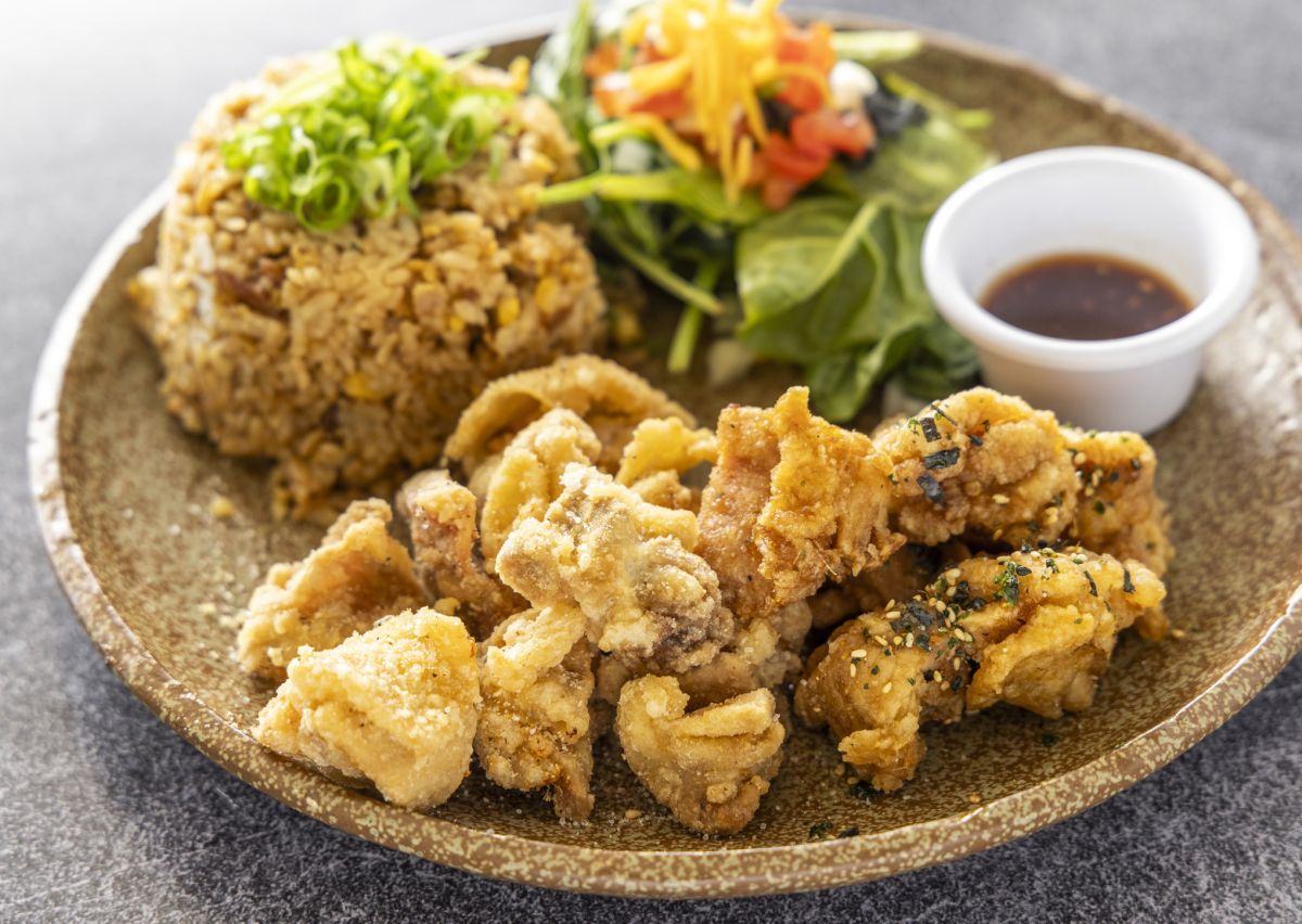 フライドチキン（ソルト＆ペッパー＋ガーリックのコンボ） $16.10