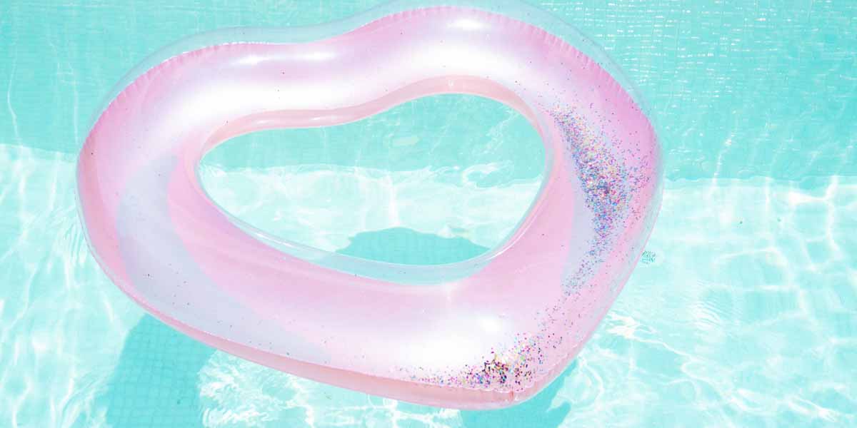 【2025年最新】京都のおすすめの屋内・屋外プール5選をご紹介！