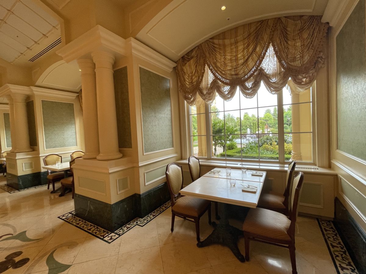 シャーウッドガーデン・レストランは