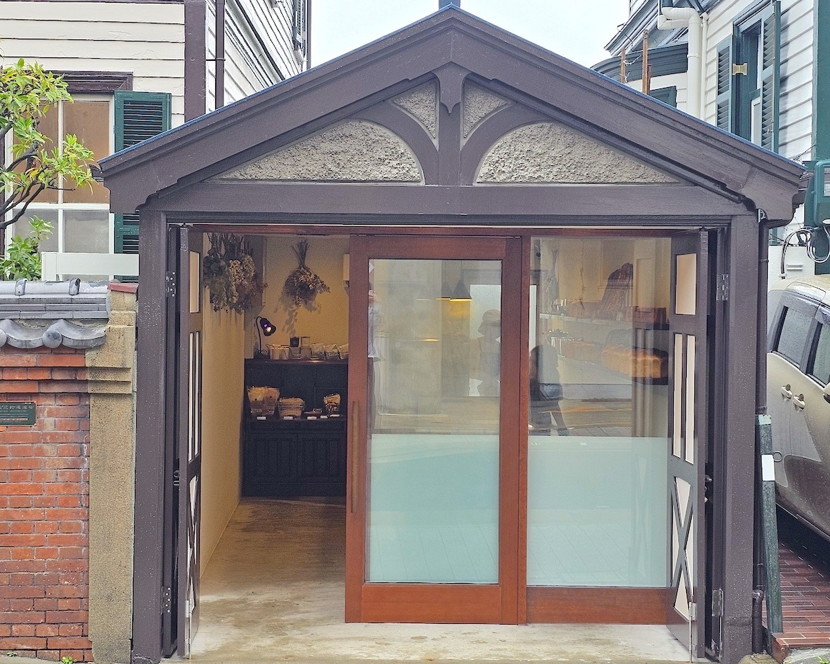 ベーカリーのみの来店ももちろんOK。先ほど登場した「ムー」をはじめ、さまざまなパンがラインナップ。