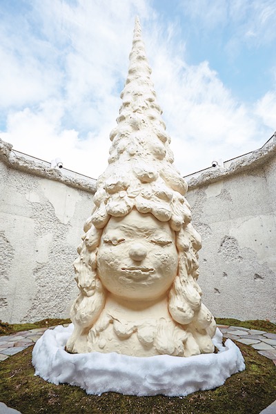 奈良美智　≪Miss Forest / 森の子≫ 2016年