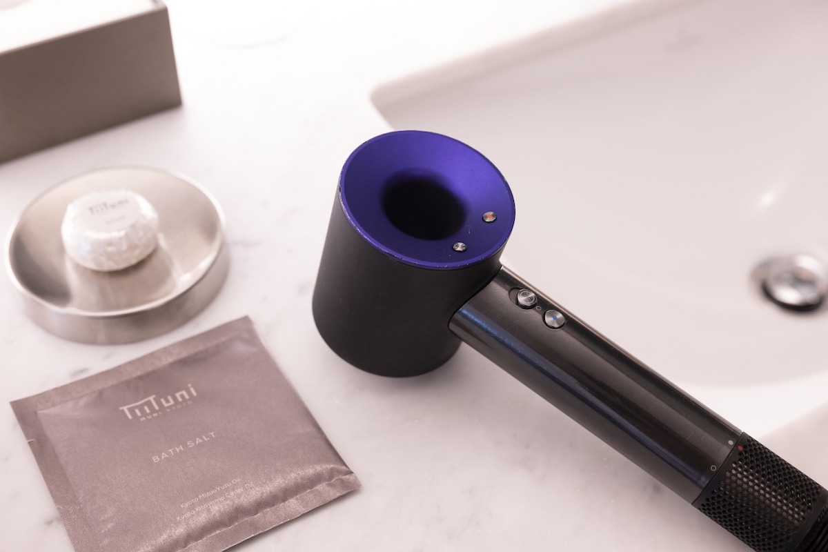 ドライヤーはダイソン（全室共通）