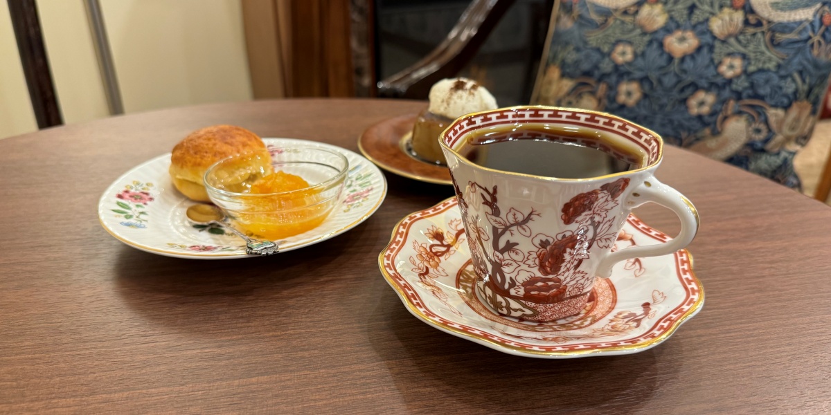 表参道「Sevres Cafe」はコーヒーハンターこだわりのコーヒーが楽しめるオトナの空間