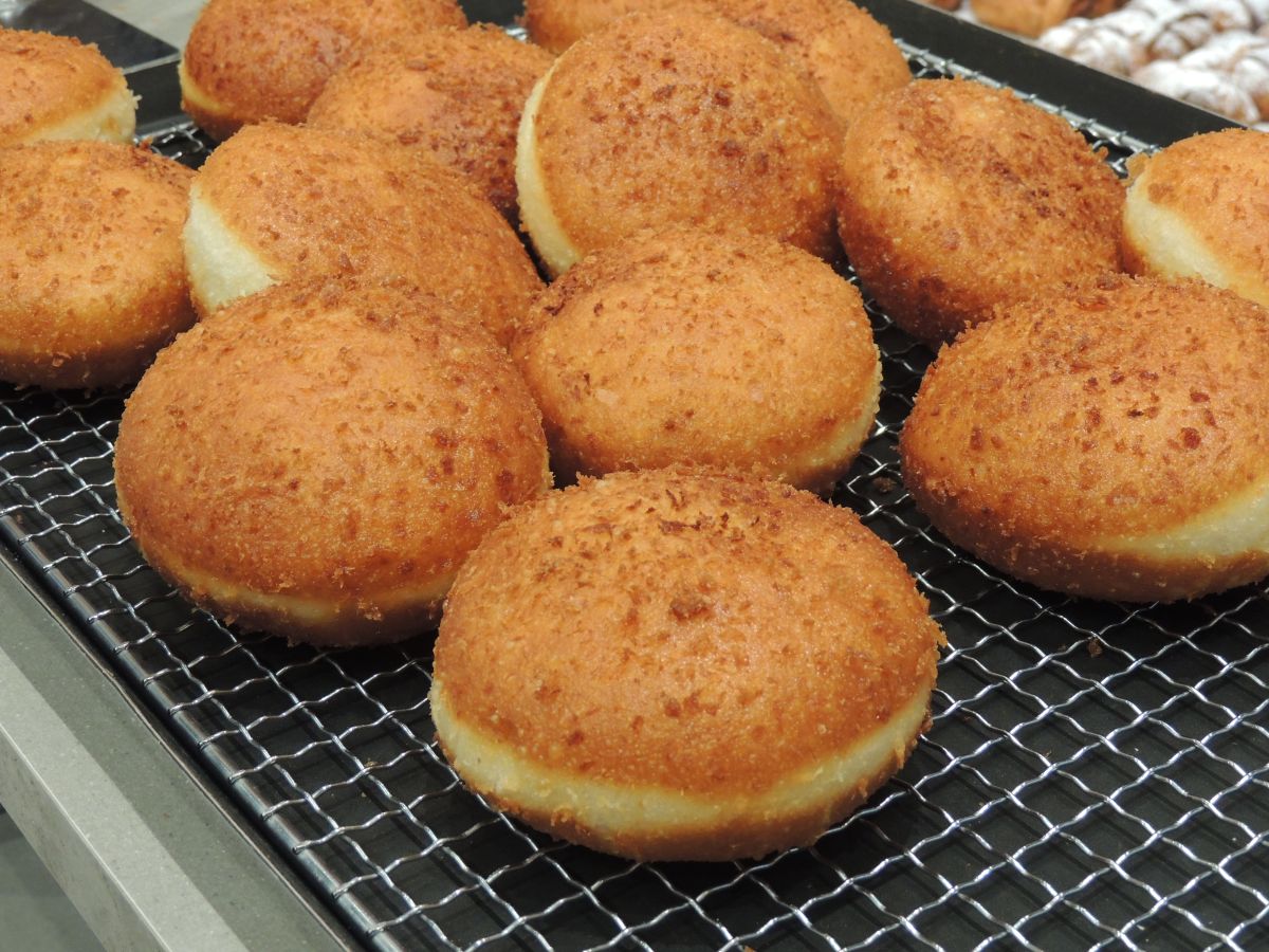 溶岩窯パン工房 ブロートバウムのカレーパン