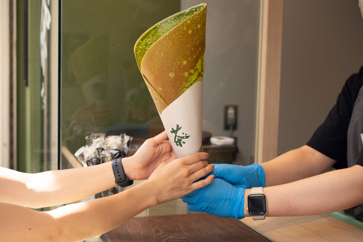 「大熱海!!!ぱりぱりクレープ」850円