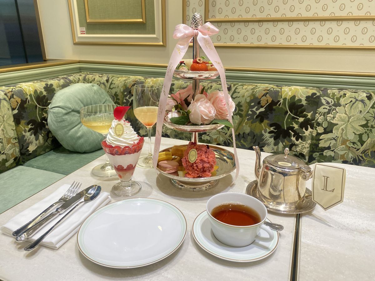 「スペシャルアフタヌーンティー“HIBIYA”お一人様用プラン」8250円