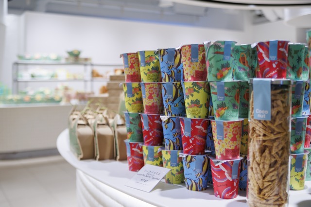 写真は夏限定「リーフパイミニ ココナッツ」518円