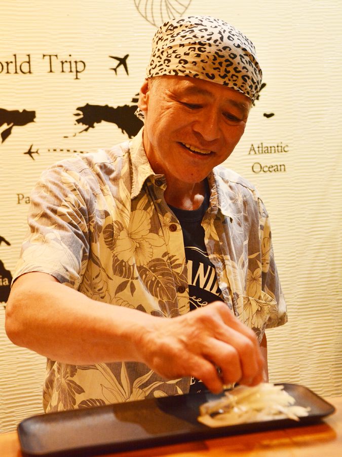 店主の荒木さん