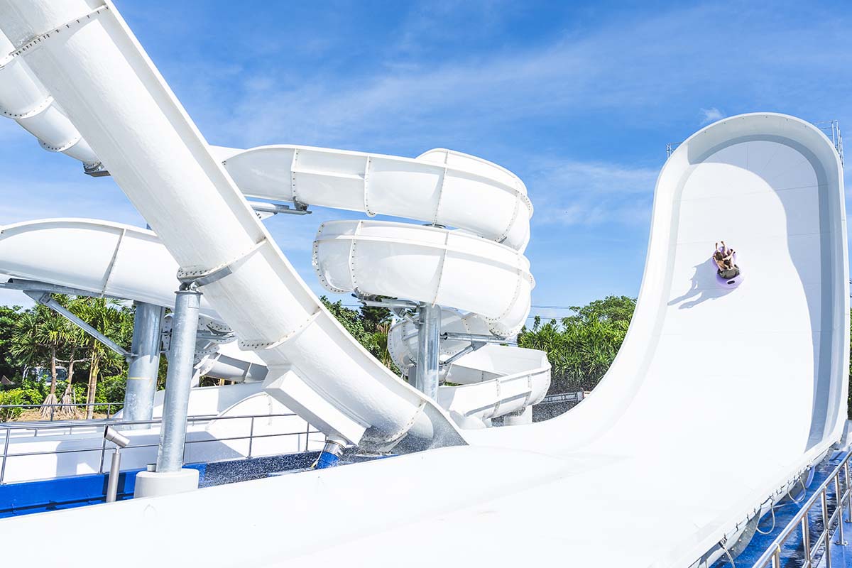 ウルトラブーメラン(24年8月1日オープン)《温水エリア》