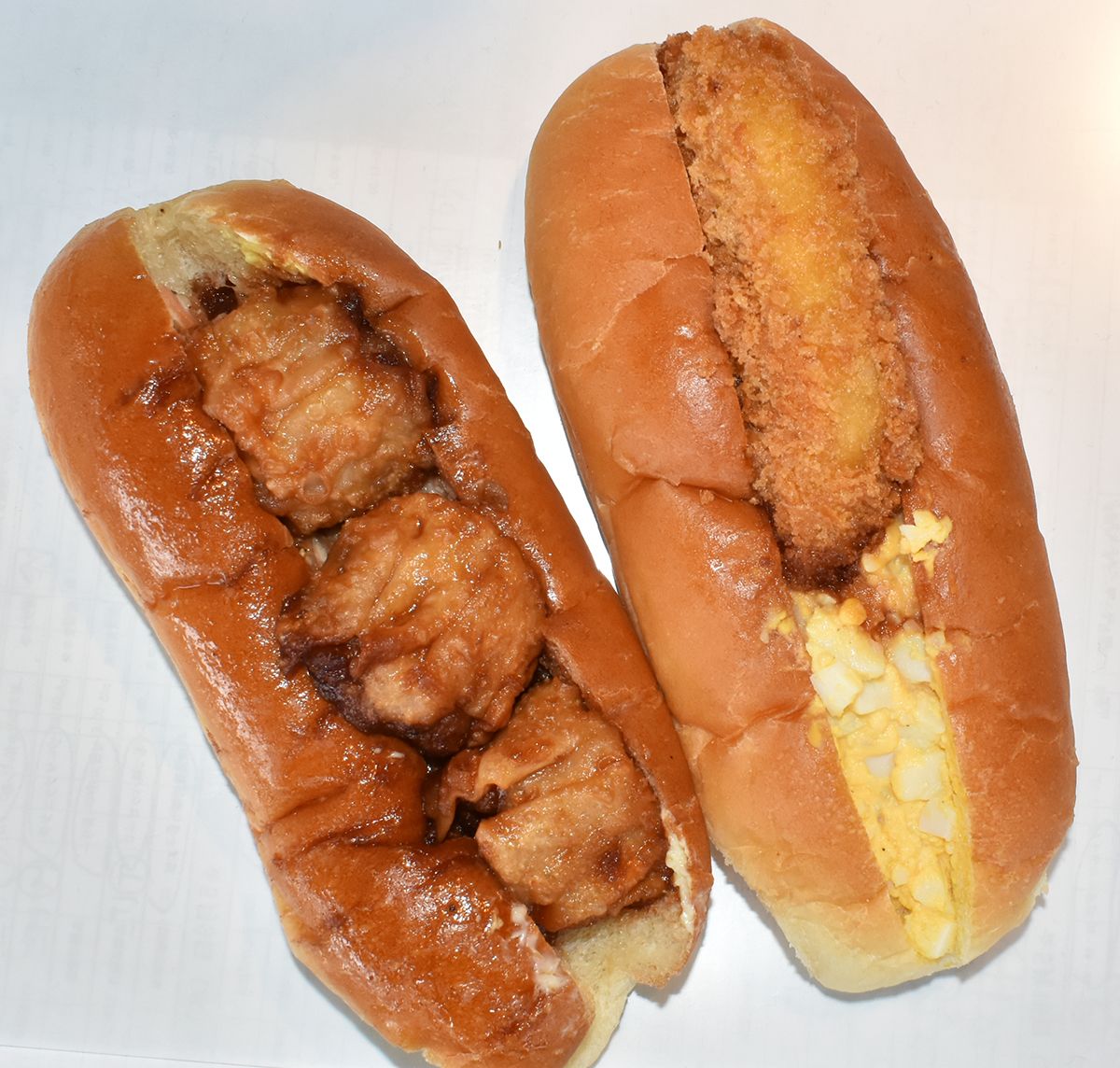 焼売&ゴボウサンド(左)、エッグコーンサンド(右)各210円