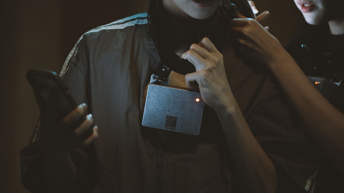 ©麻生羽呂・小学館／ROBOT