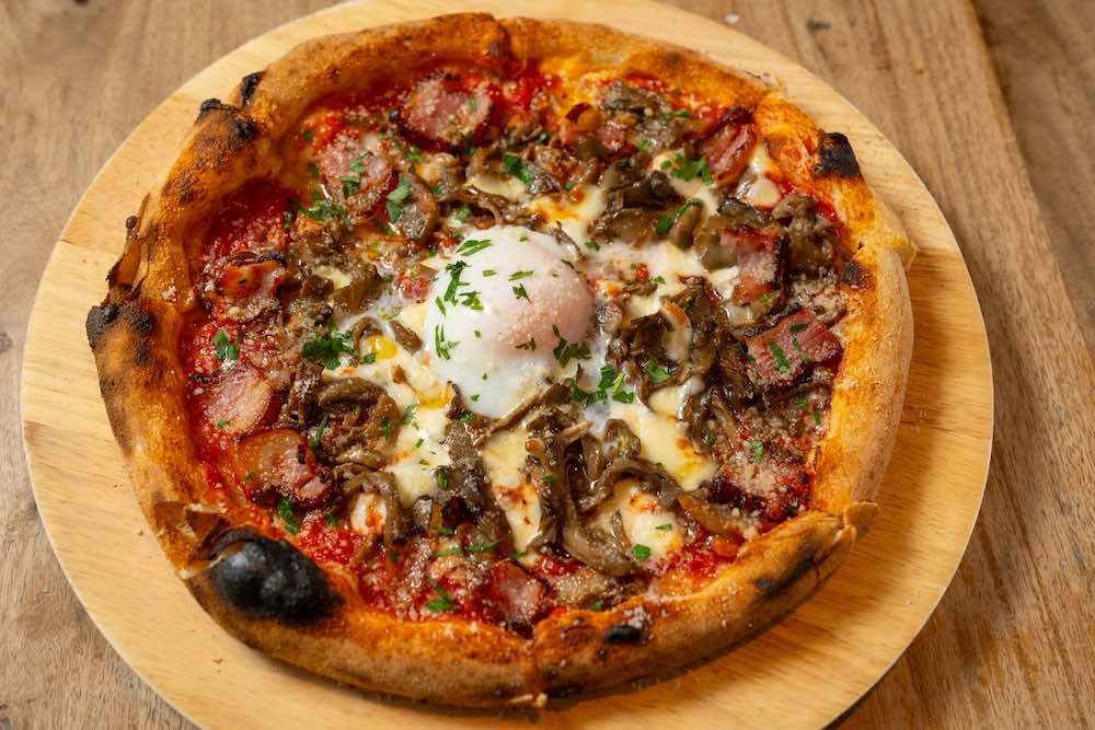 ピッツァ「Shima Terrace」2100円