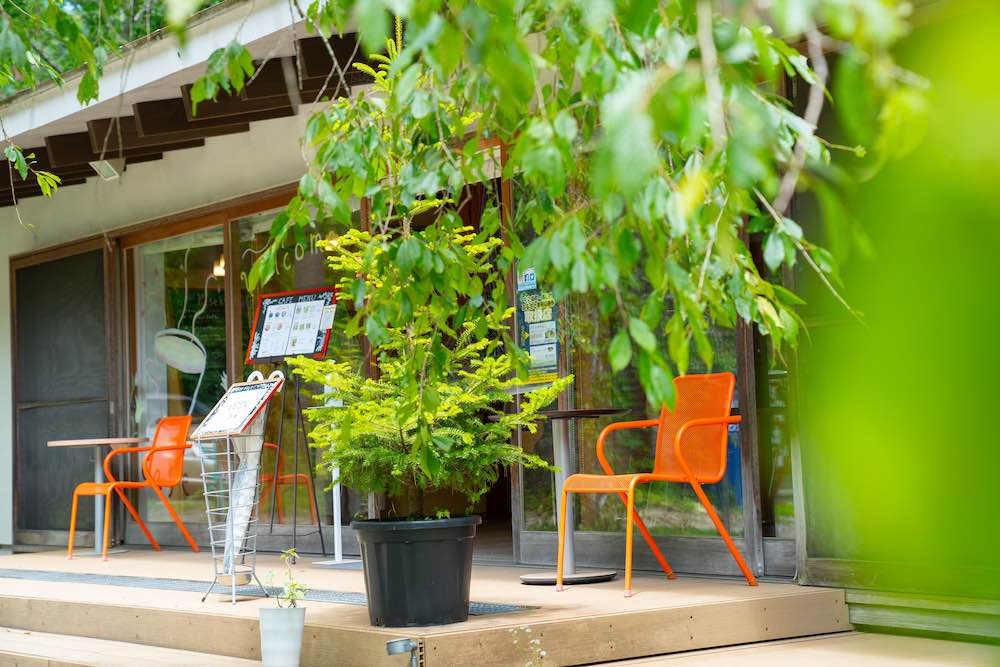 森のカフェKISEKI外観