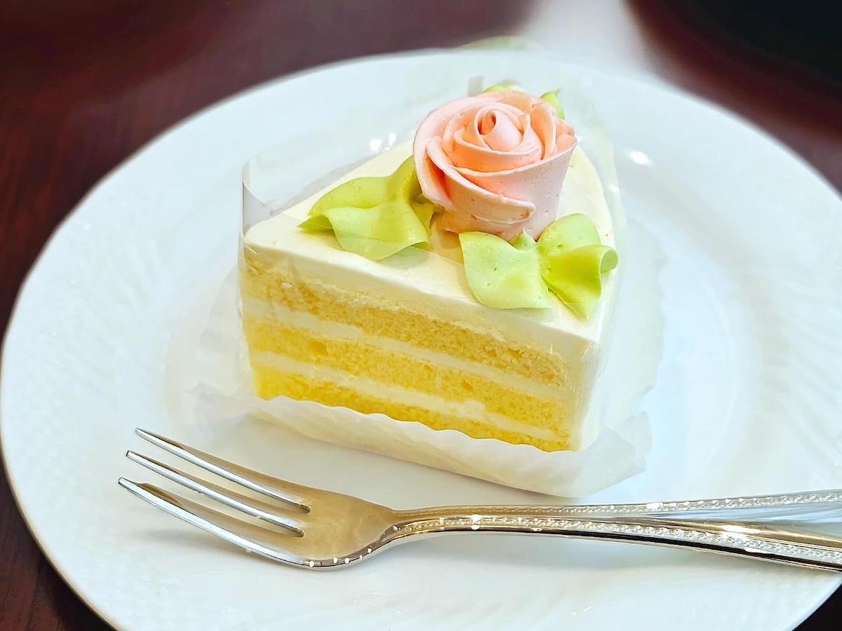 「ガトー・オ・ブール」店内550円、テイクアウト540円