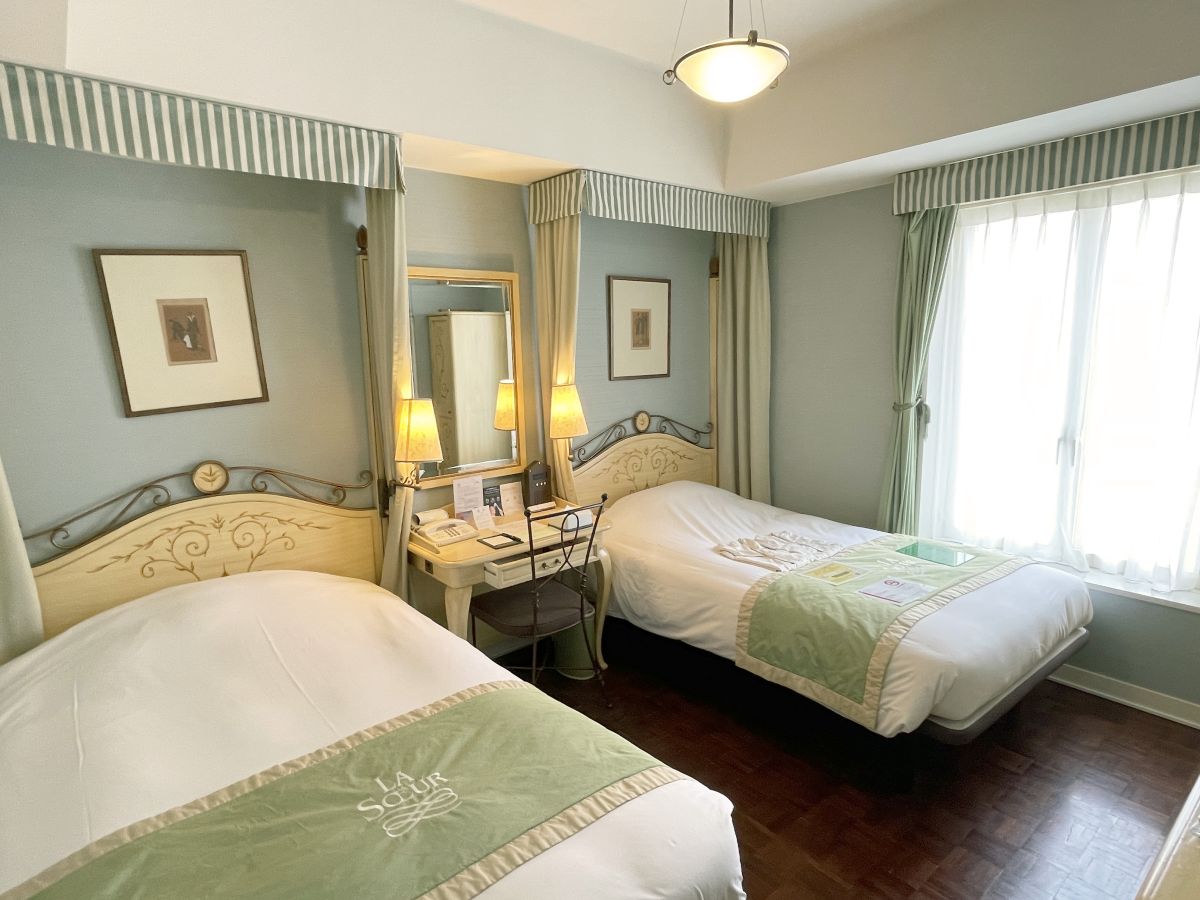 ツインルーム 3万3250円〜（サービス料込・税込）