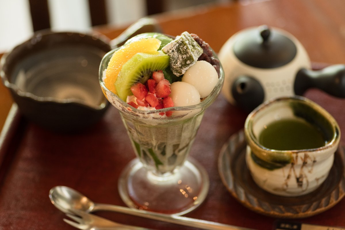 「和パフェ（選べるお茶付）」1200円