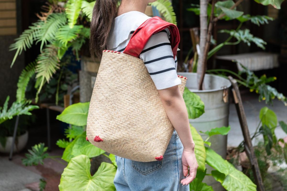 A4サイズのトートバッグ NT＄2870