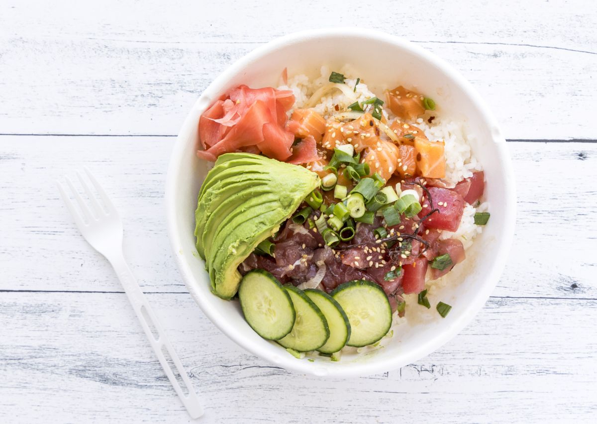 「ポケ丼 （ハーフパウンド／ポケ2種類）」$17.99 