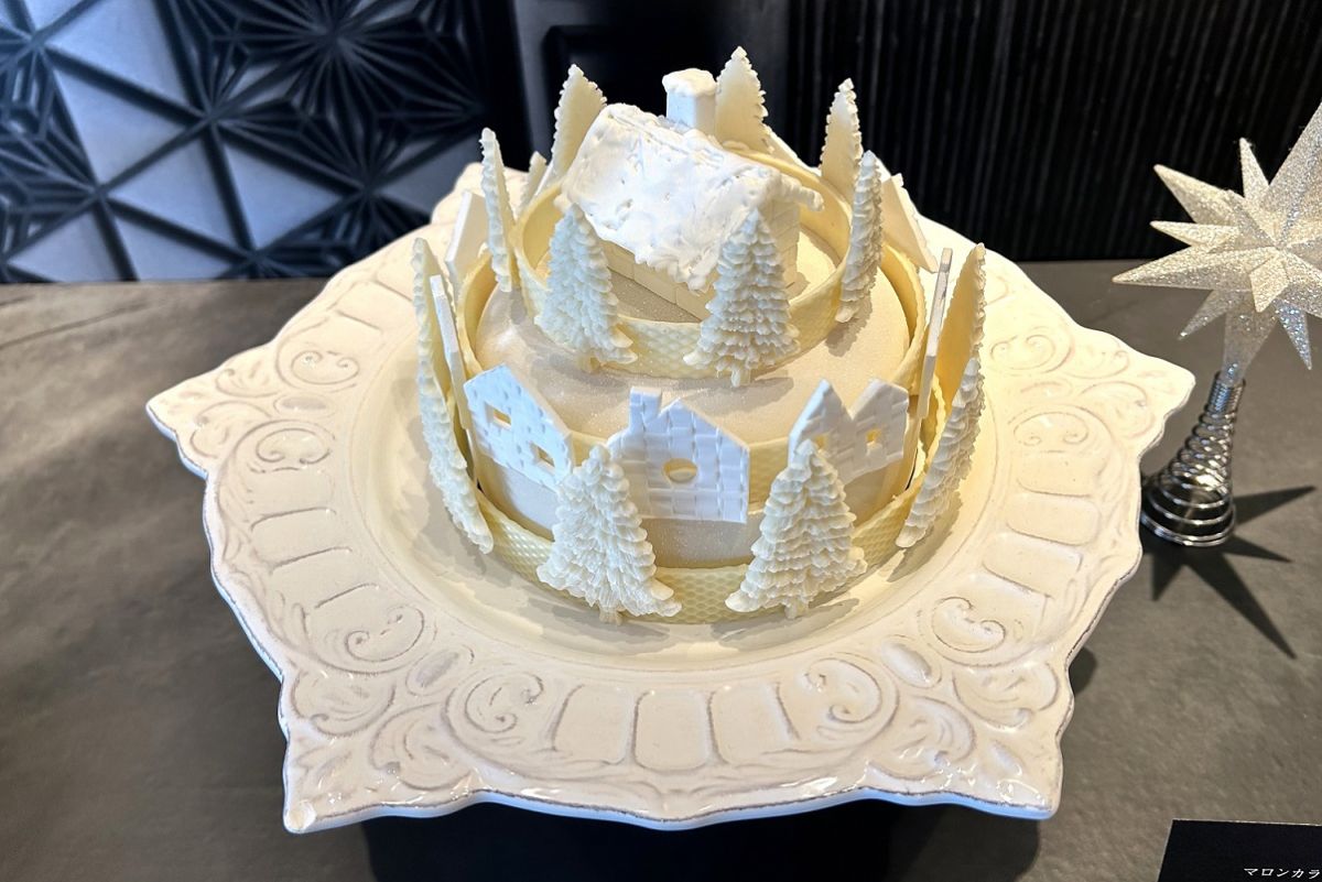 「マロンカラマンシー」直径15cm、高さ5,5cm　6800円 