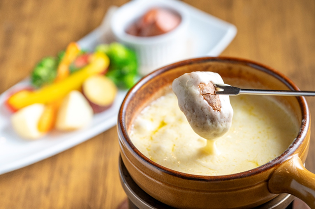 「チーズフォンデュ・セット」2040円