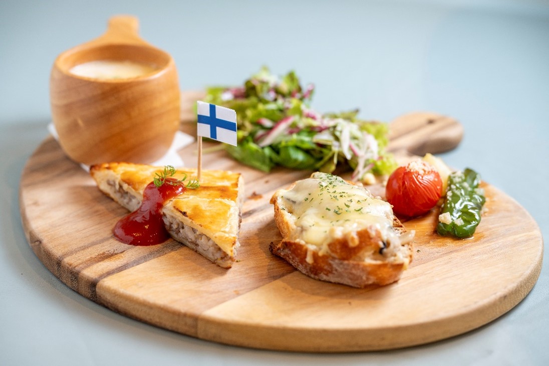 「スオミプレート」1700円