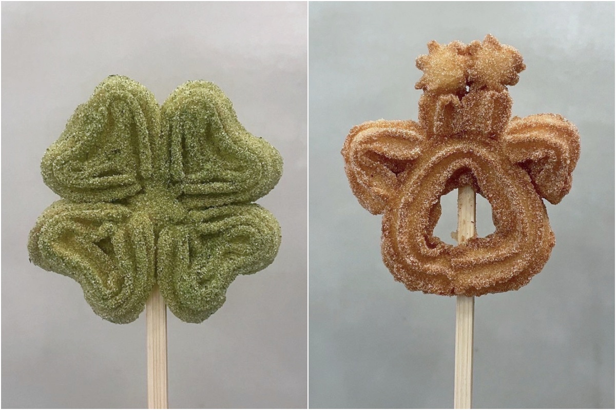  （左から）「型チュロス・お花」、「型チュロス・きりん」各500円：それぞれ文字のせ3文字程度、文字の横づけ4～5文字程度まで可能