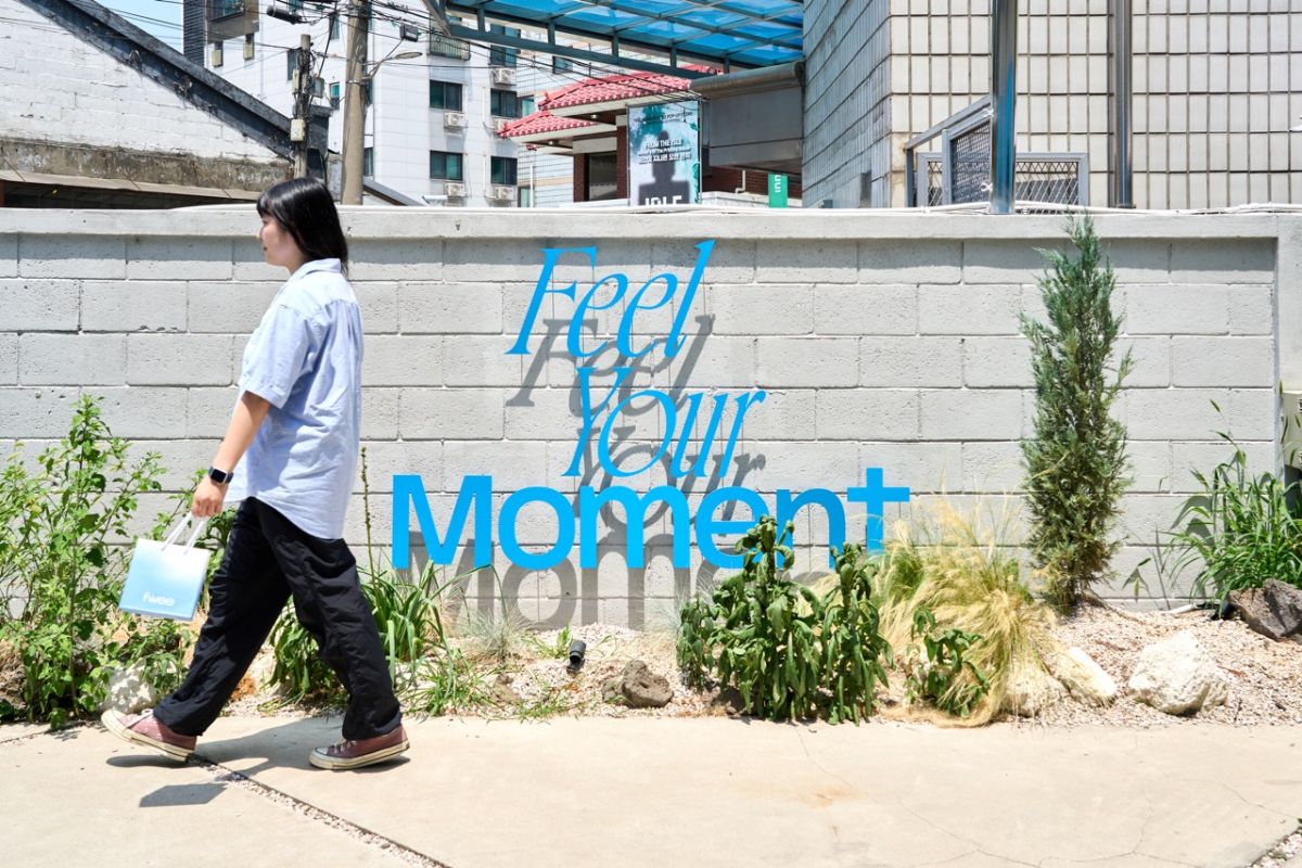 店の外にもフォトスポットがある