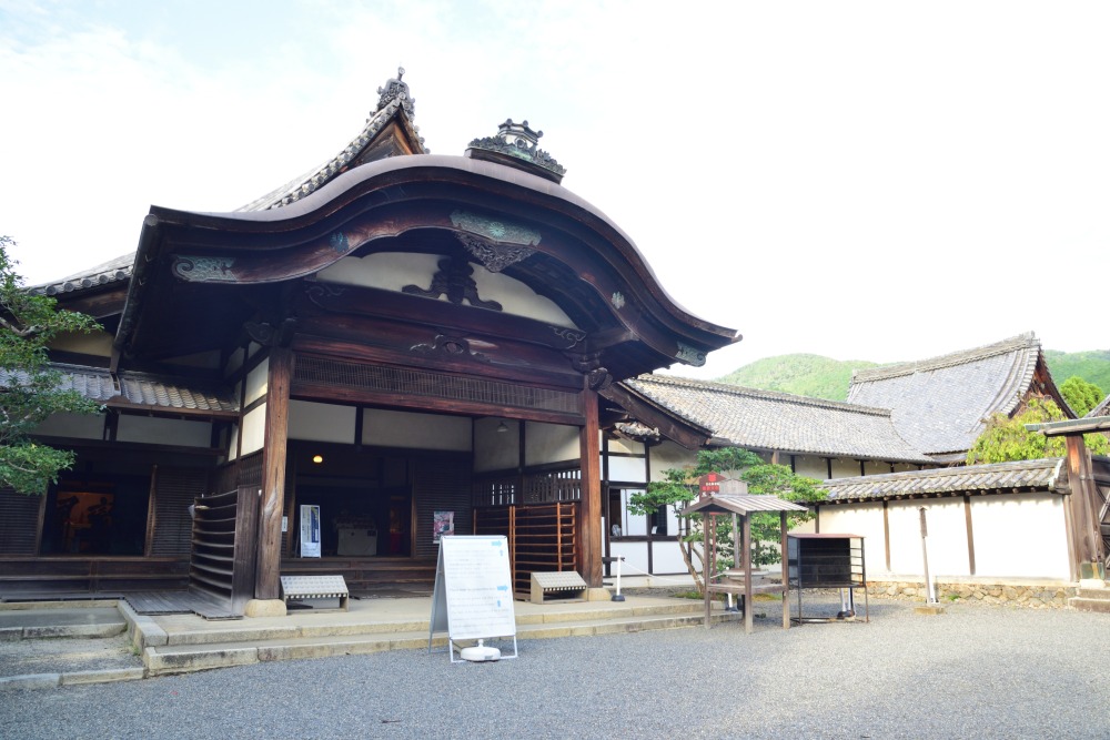 三宝院大玄関(重文)