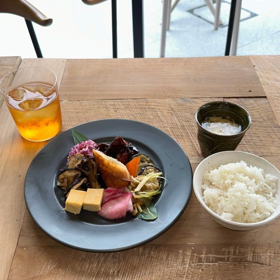 SIK eatery グラングリーン大阪店