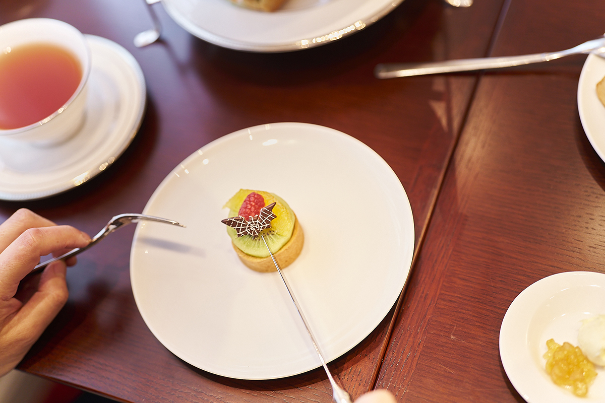 「蜘蛛の巣チーズタルト」