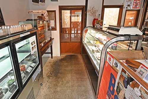 小さなお肉屋 イキづかい。の内観