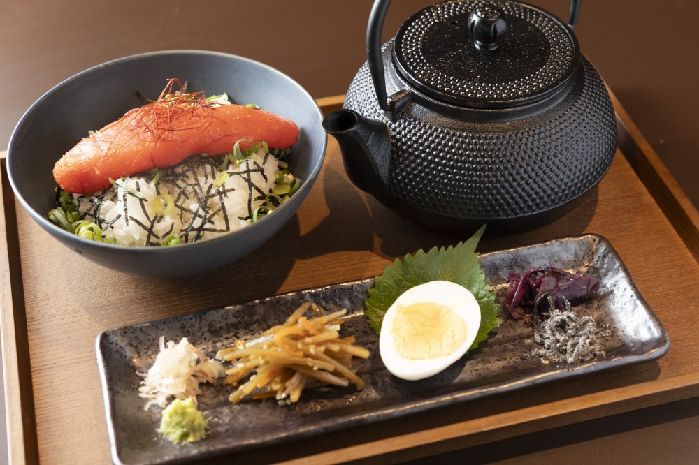 出汁香る贅沢博多辛子明太子のだし茶漬け1800円