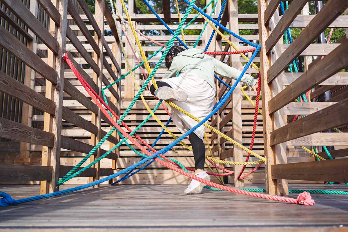 6層 立体迷路「GiGaMo Ver2.0」。犬の同乗可(犬連れ専用エリアのみ、おむつの着用必須)