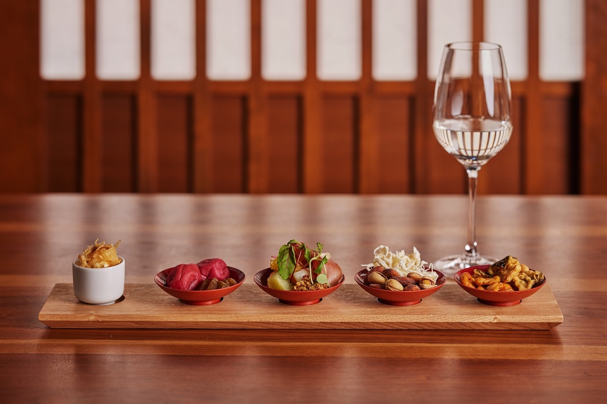 「おつまみセット」／ⒸNIPPONIA HOTEL 奈良 ならまち