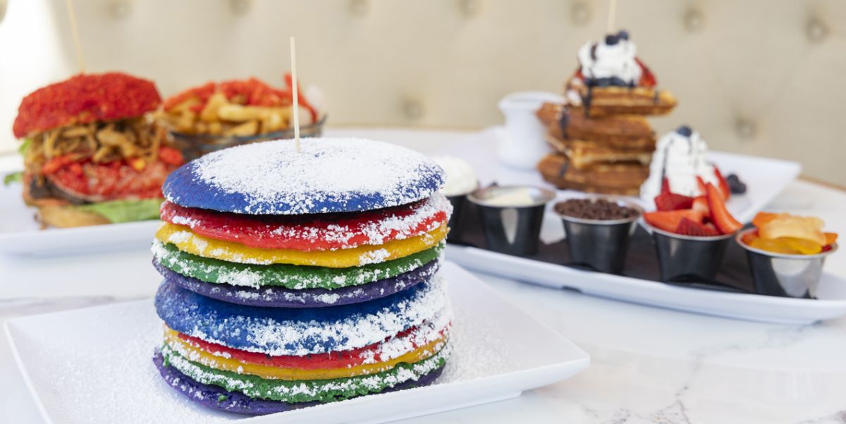 ハワイ限定メニューも見逃せない！かわいさ全開の「シュガーファクトリー」でフォトジェニックなフードとドリンクをエンジョイ