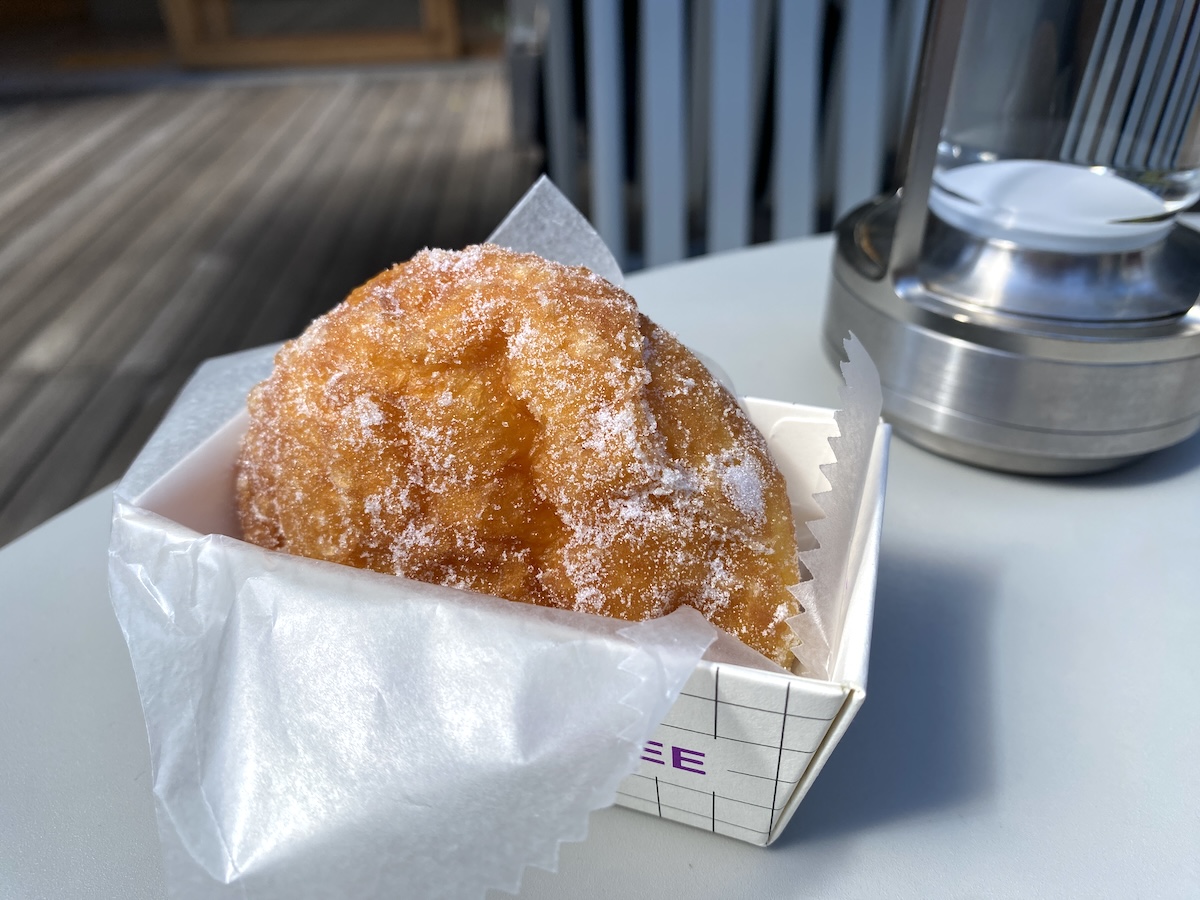 「プレーン」421円