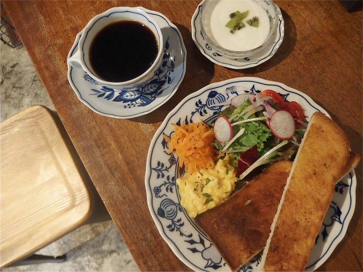 「トーストモーニング」／©喫茶cizool