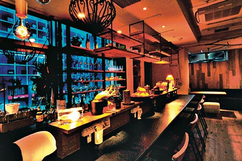 夜パフェ専門店 Parfaiteria Pal