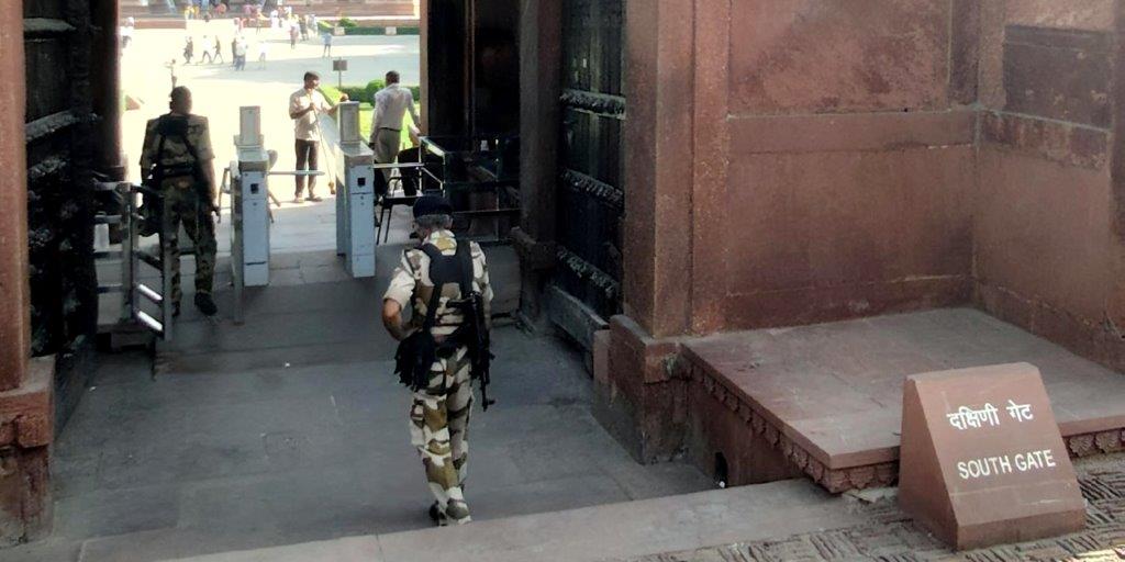 タージマハル南門