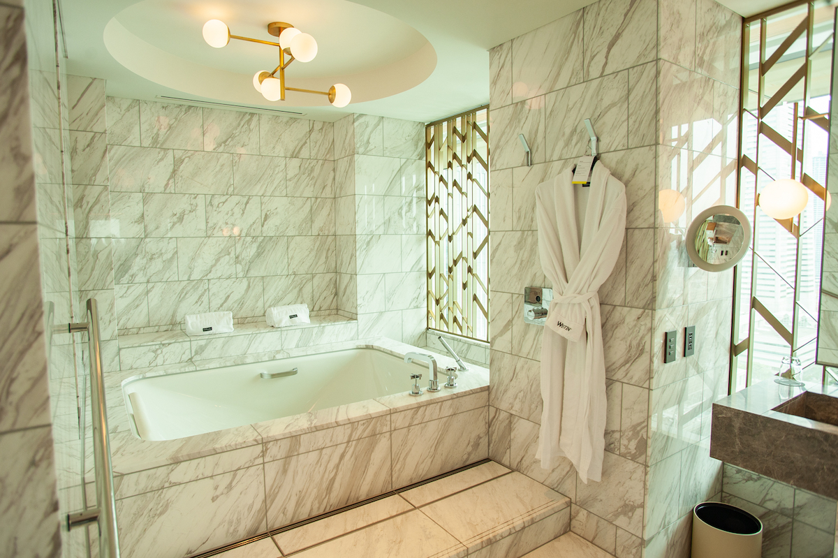 「プレジデンシャルスイート」のバスルーム