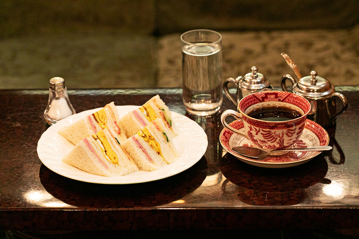 「ミックスサンド」（ドリンク付き）1300円